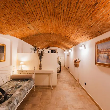 San Firenze cozy apartment-2